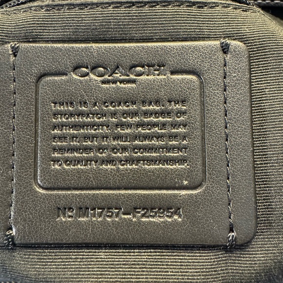 Coach Lexy Signature Embossed Leather Bag - Picture 10 of 12